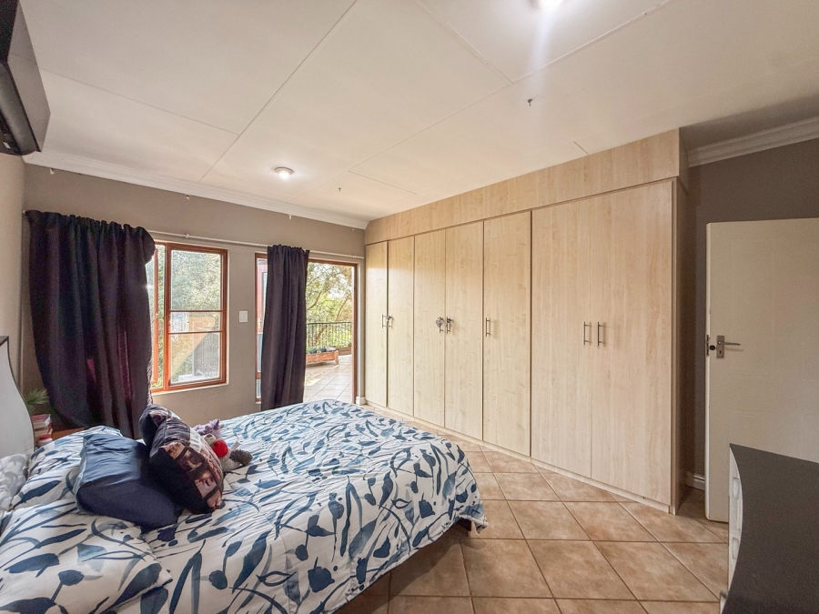 3 Bedroom Property for Sale in The Coves North West